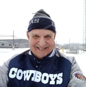 Meet your Posher, Robert